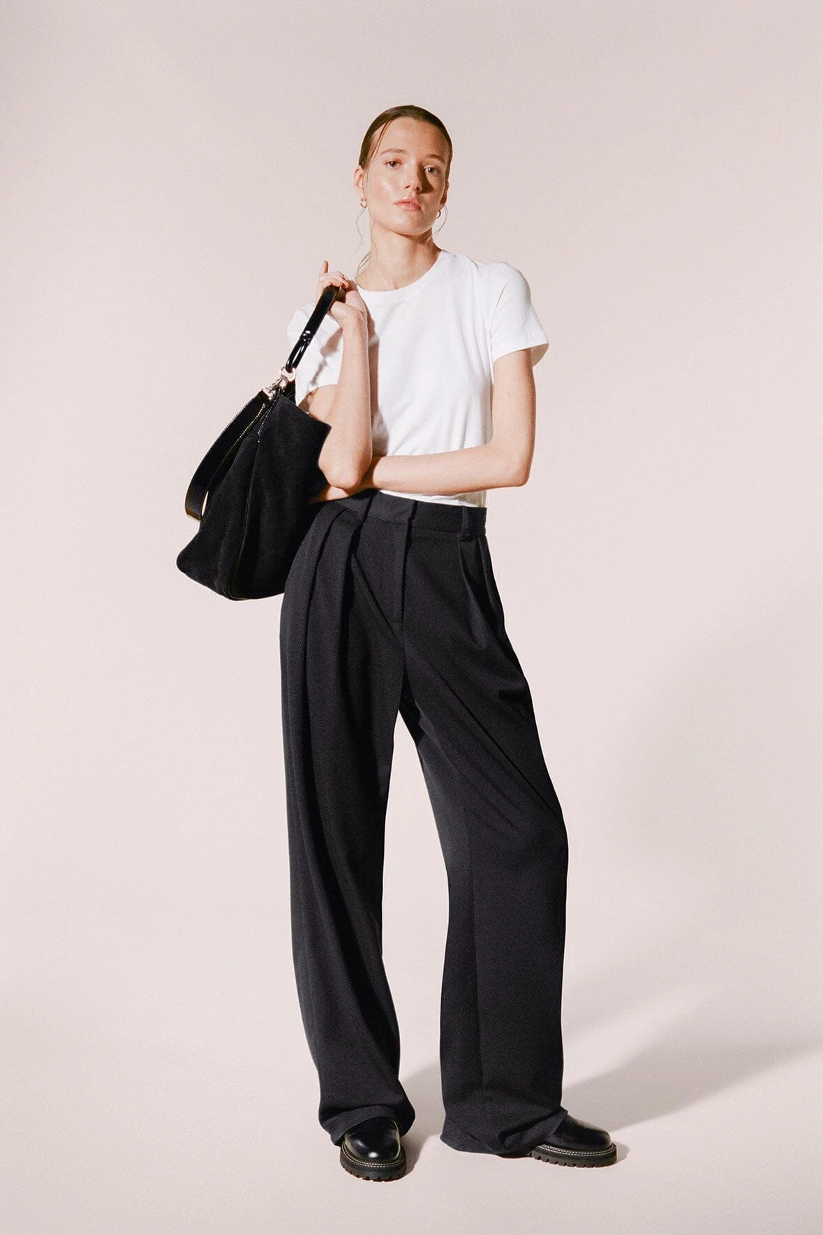 PERRY BAG | BLACK SUEDE 4 PERRY BAG | BLACK SUEDE - Image 2