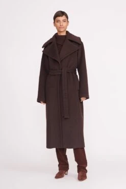 CARVER COAT | DARK CHOCOLATE 12 CARVER COAT | DARK CHOCOLATE -Staud 035 230605 Staud Fall Ecom 01201 web
