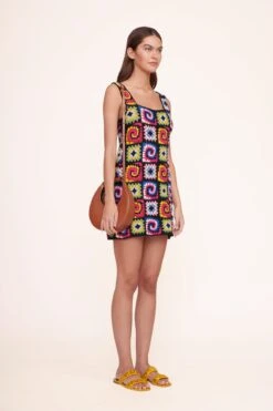 MINI MOON BAG | TAN 18 MINI MOON BAG | TAN -Staud 456 2855 ACRW 00895 web