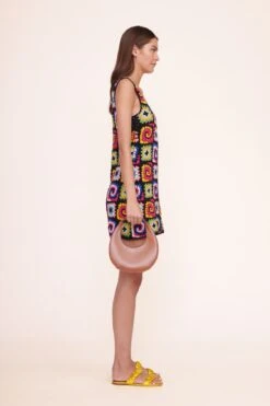 MINI MOON BAG | TAN 16 MINI MOON BAG | TAN -Staud 456 2855 ACRW 00896 web