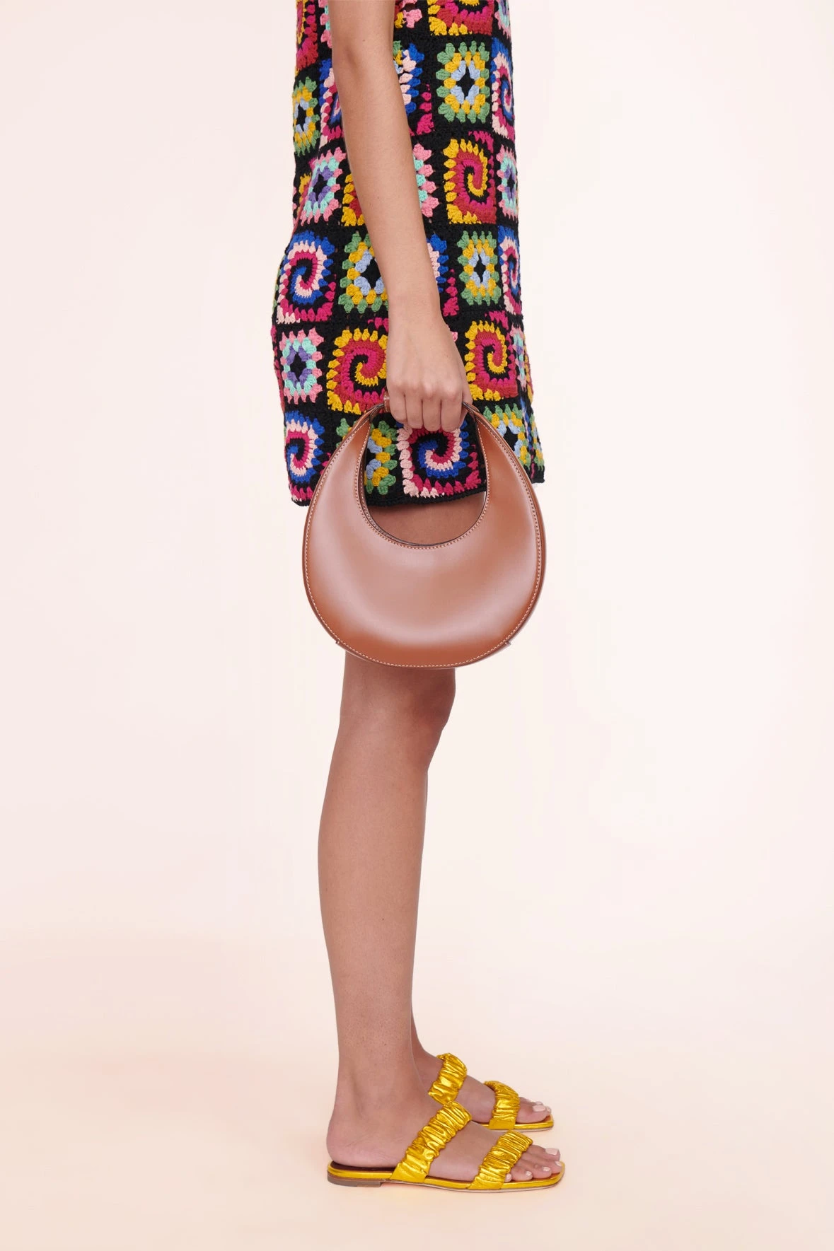 MINI MOON BAG | TAN 6 MINI MOON BAG | TAN - Image 4