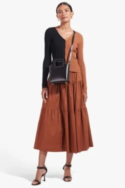 SEA SKIRT | TAN -Staud Cargo Sweater Tan Black Sea Skirt Tan 00926 web 9ea0784d e0a8 48ce 84e6 660ea750cc31