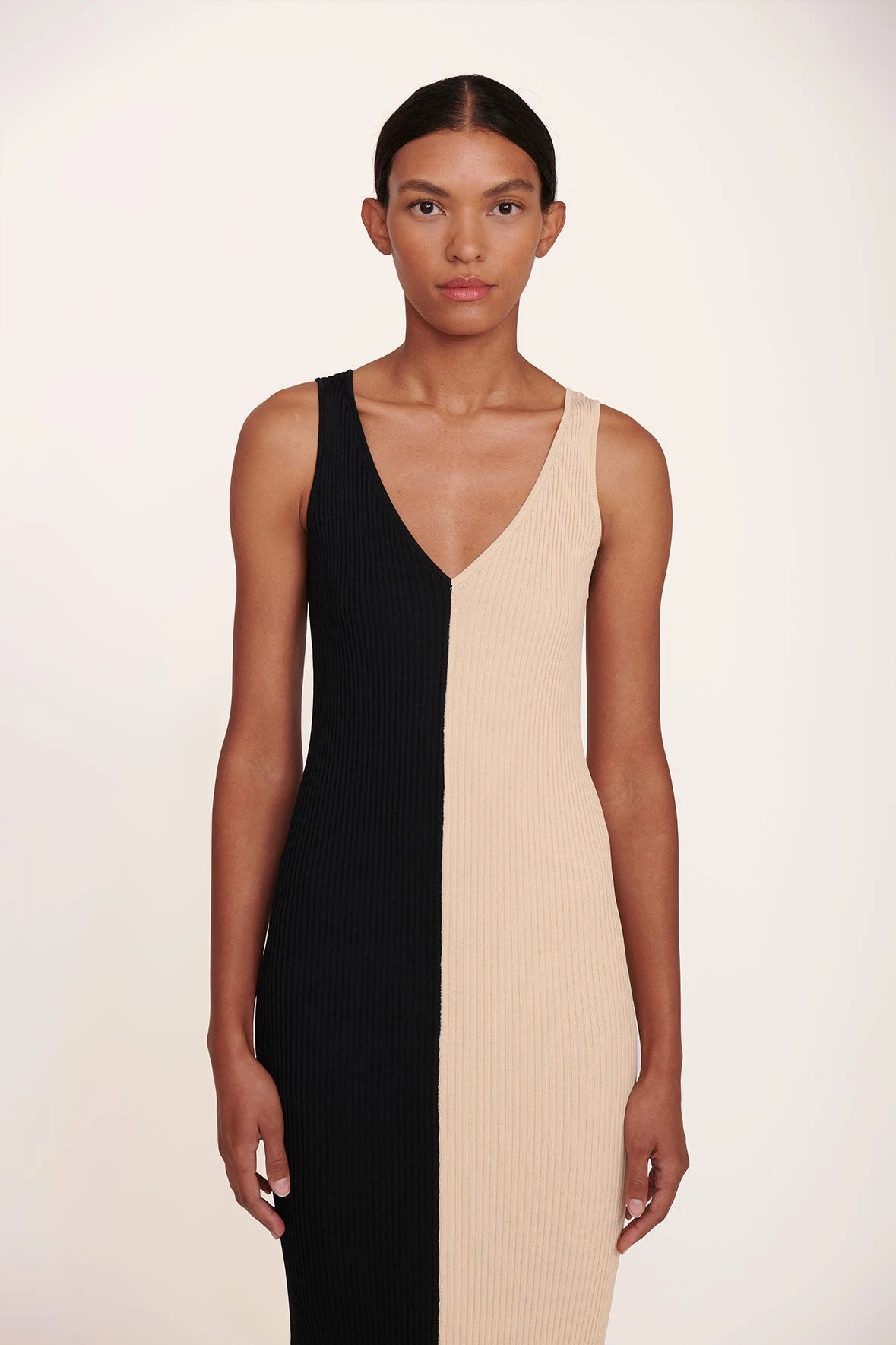 DANA DRESS | BUFF BLACK 4 DANA DRESS | BUFF BLACK - Image 2