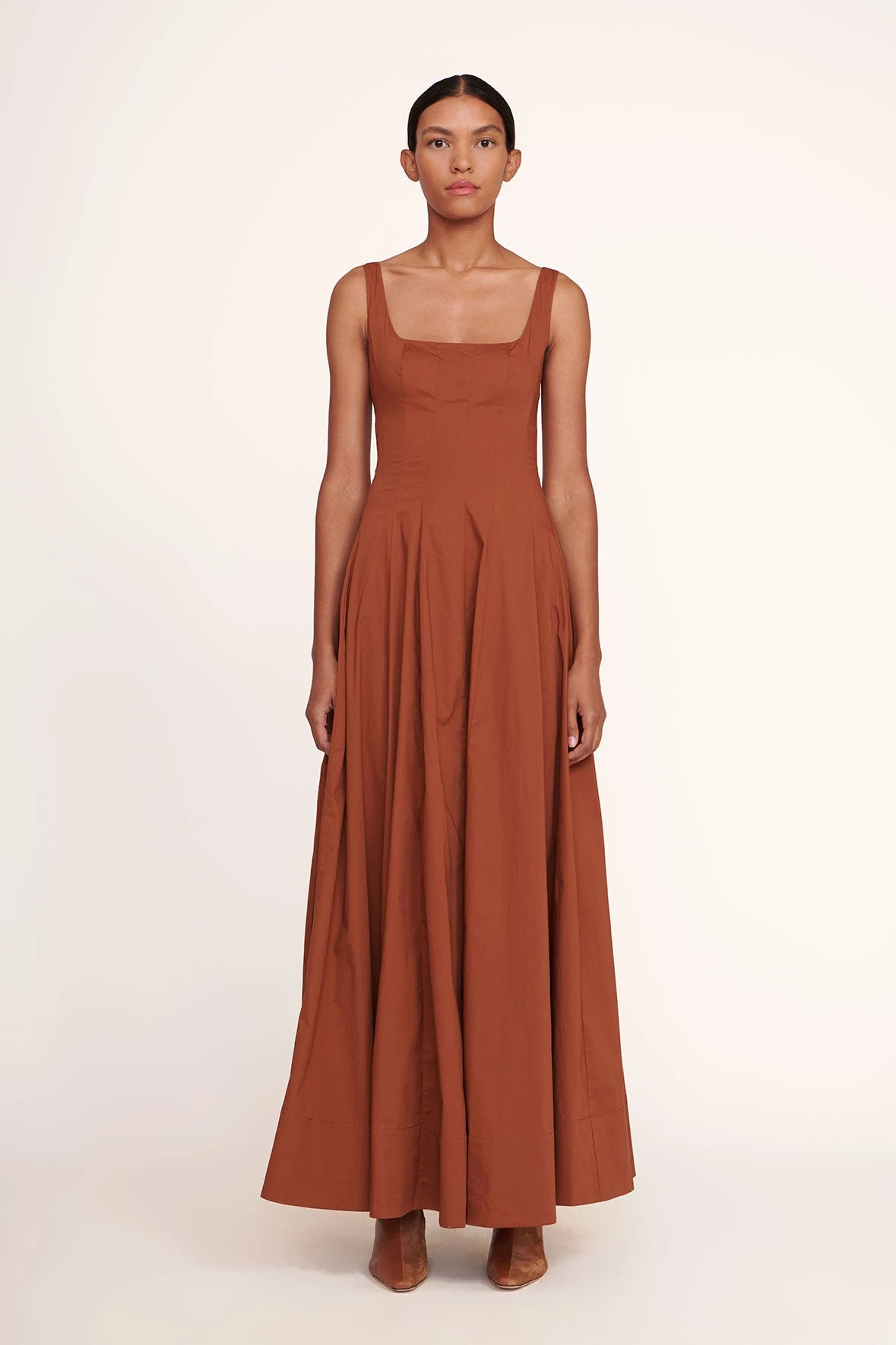 WELLS MAXI DRESS | TAN 3 WELLS MAXI DRESS | TAN