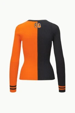 THE STAUD NFL CARGO SWEATER | CINCINNATI BENGALS -Staud STAUD CARGOSWEATERXNFL SWEATER CINCINNATIBENGALS FANATICS 23 ECOM 2