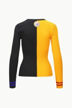 THE STAUD NFL CARGO SWEATER | PITTSBURGH STEELERS -Staud STAUD CARGOSWEATERXNFL SWEATER PITTSBURGHSTEELERS FANATICS 23 ECOM 2