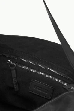 MARIKE BAG | BLACK -Staud STAUD GWEN CLUTCH BLACK SUPF 23 ECOM 3