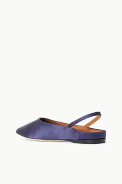 JANINE MULE | NAVY SATIN -Staud STAUD JANINE MULE NAVYSATIN SPRING 23 ECOM 3