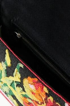 TOMMY BEADED BAG | DREAMY TULIP 9 TOMMY BEADED BAG | DREAMY TULIP -Staud STAUD TOMMYBEADEDBAG DREAMYTULIP ECOM 3