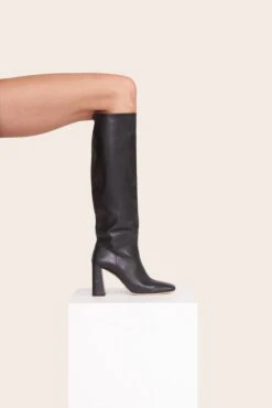 SYD BOOT | BLACK -Staud Shoes2 00267 web
