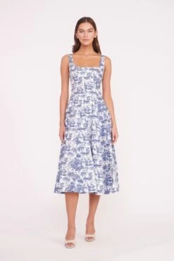 WELLS DRESS | BLUE TOILE 12 WELLS DRESS | BLUE TOILE -Staud WELLS DRESS TOILE RESHOOT 01656 web