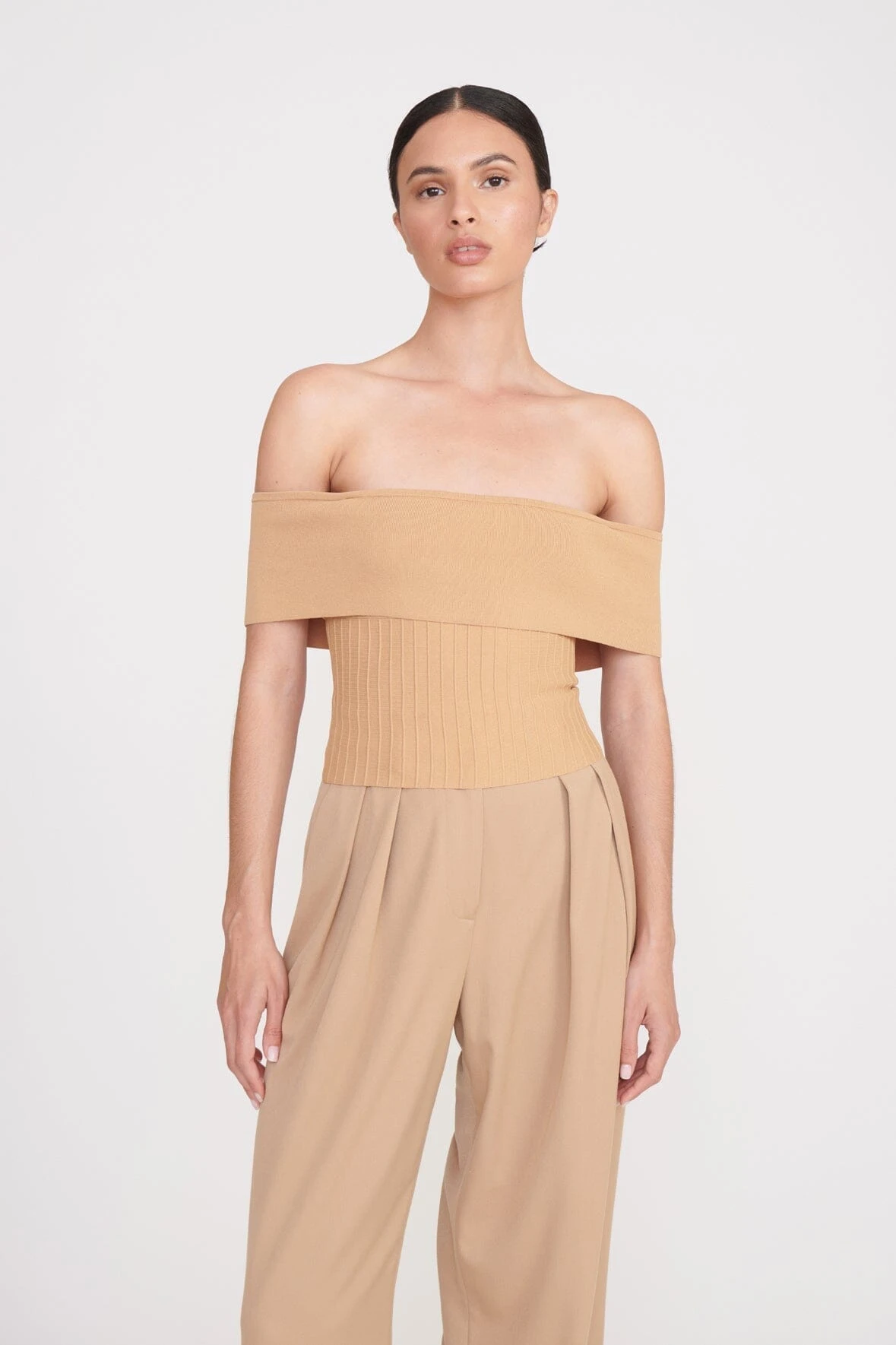 ARTISTRY TOP | CAMEL 3 ARTISTRY TOP | CAMEL