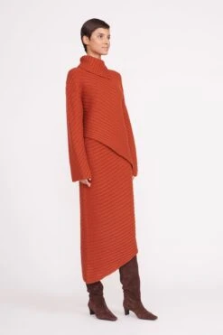 CANTILEVER SKIRT | CINNAMON -Staud cantilever skirt cinnamon 3 ee35b999 57b1 49d5 a0d4 087076acda3e