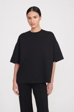 CAPSULE TOP | BLACK