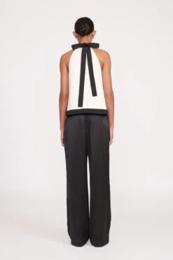 WRIGHT TOP | ECRU BLACK -Staud fall 23 0940 web d1d20b14 3b67 4c04 bd3d fbcc92b85b23