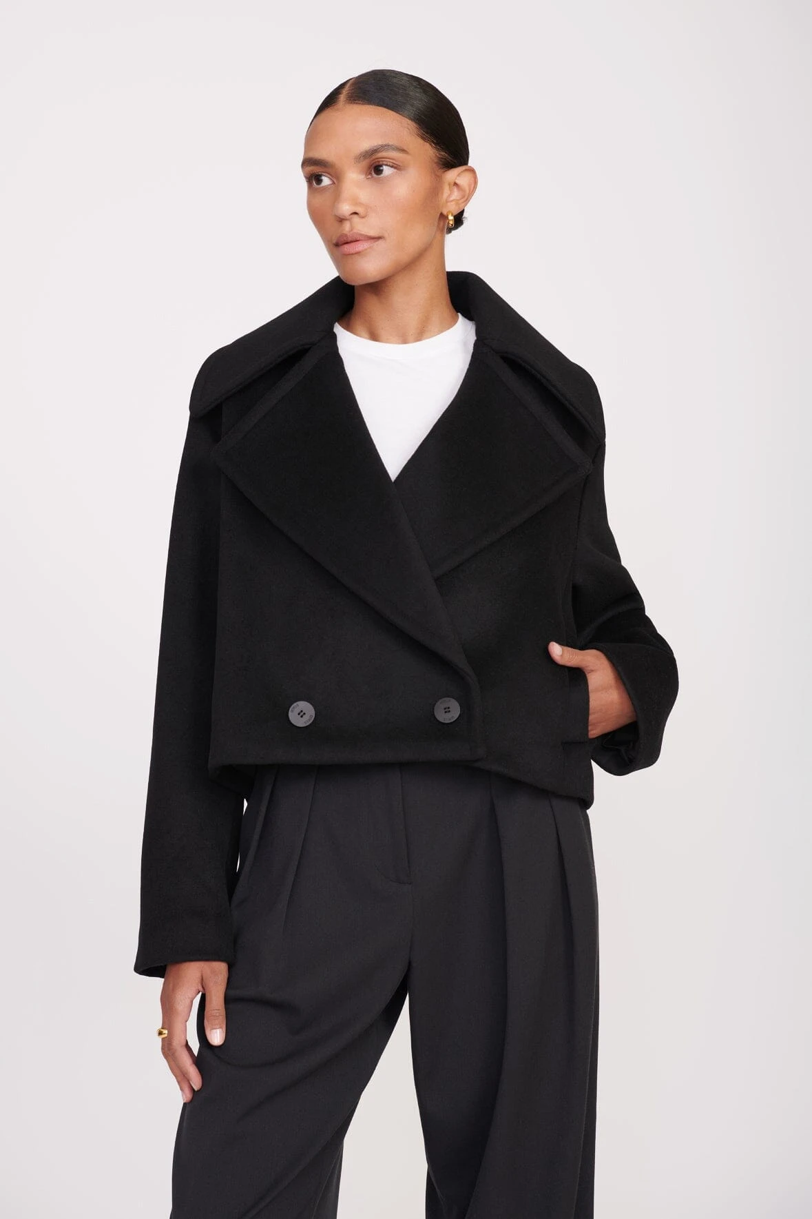 CARVER CROPPED COAT | BLACK 3 CARVER CROPPED COAT | BLACK
