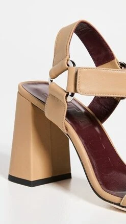 STAUD Betty Heel -Staud staud3114010719 1650473351859 2 0. UX357 QL90