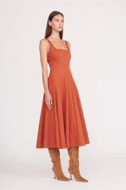 WELLS DRESS | SPICE -Staud wells dress spice 5 web cb606a75 17f3 425f 9fd4 0faa1d408d90